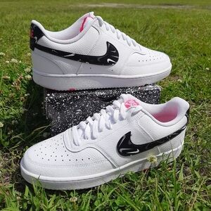 Nike Women's White and Black Sneakers with Pink Accents